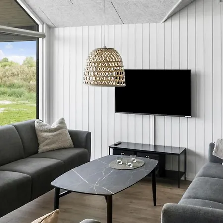 Villavilla 923 - Marielyst, Lollandfalstermon