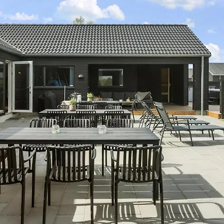 Villavilla 923 - Marielyst, Lollandfalstermon